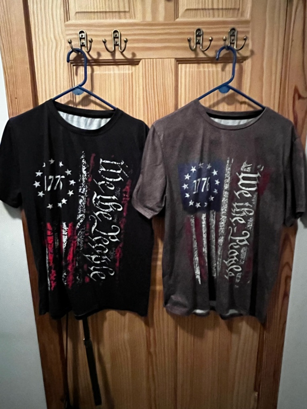 Men’s Graphic Tee with 1776 Flag Design -